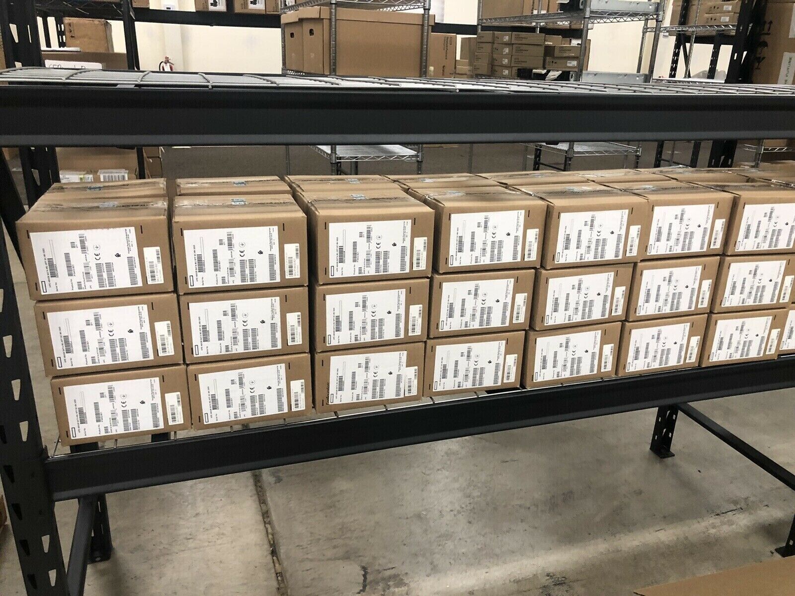 HPE DL360 Gen10+ Plus 2x Xeon 6354 36C 3GHz 64GB 10SFF MR416i-a 10x 2.4TB 10K.