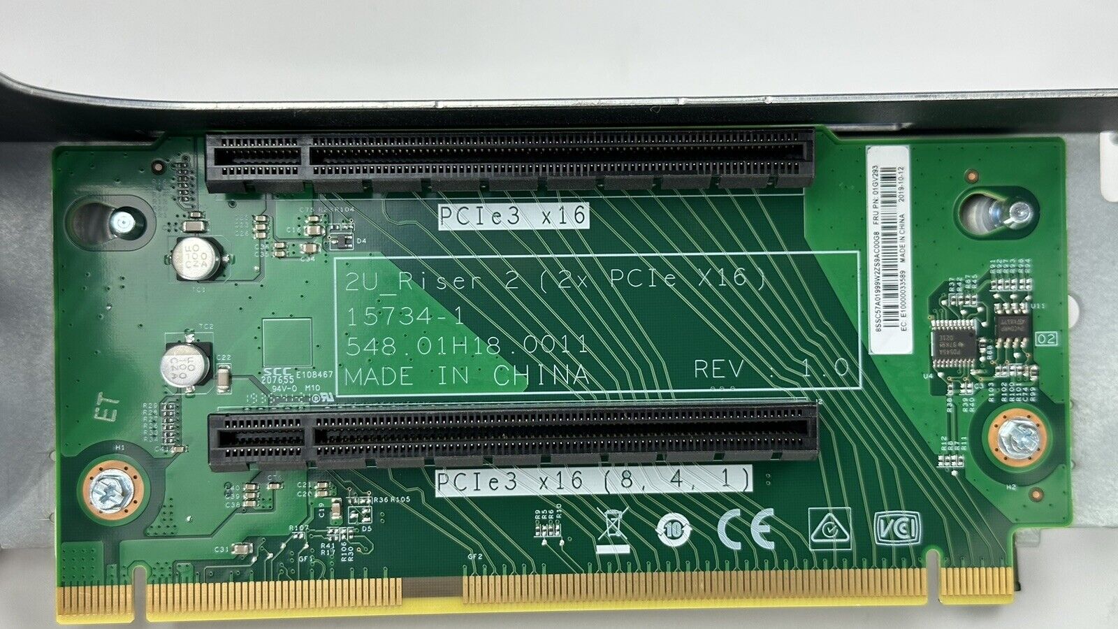 Lenovo ThinkSystem SR650 Server 8x SFF 2x Xeon Gold 6244 16C 48GB 930-8i 1100W