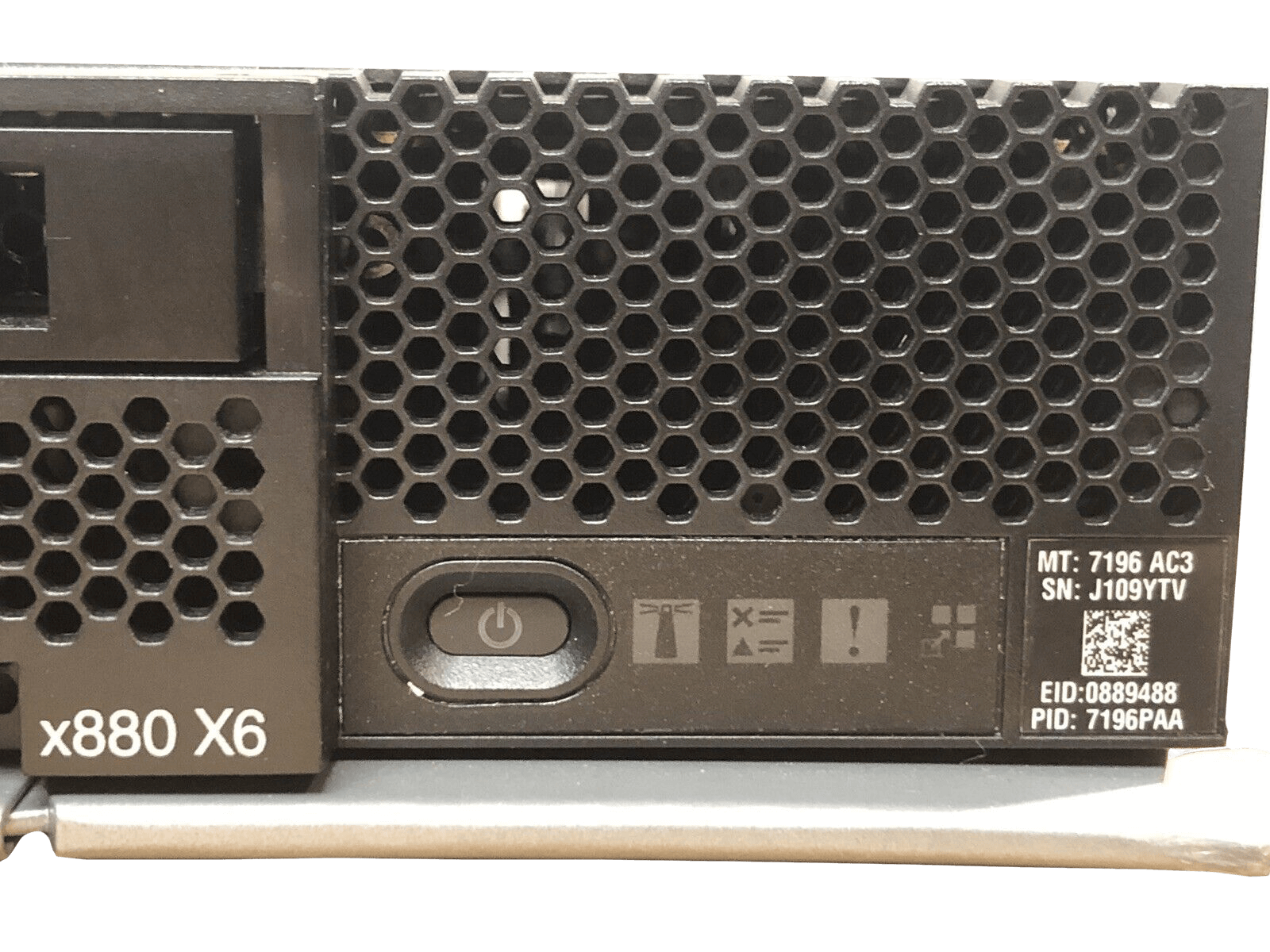 Lenovo FlexSystem x880 X6 Server Two E7-8867V3 2.5GHz 32 Core 512GB 2x SFF 7196-AC3.