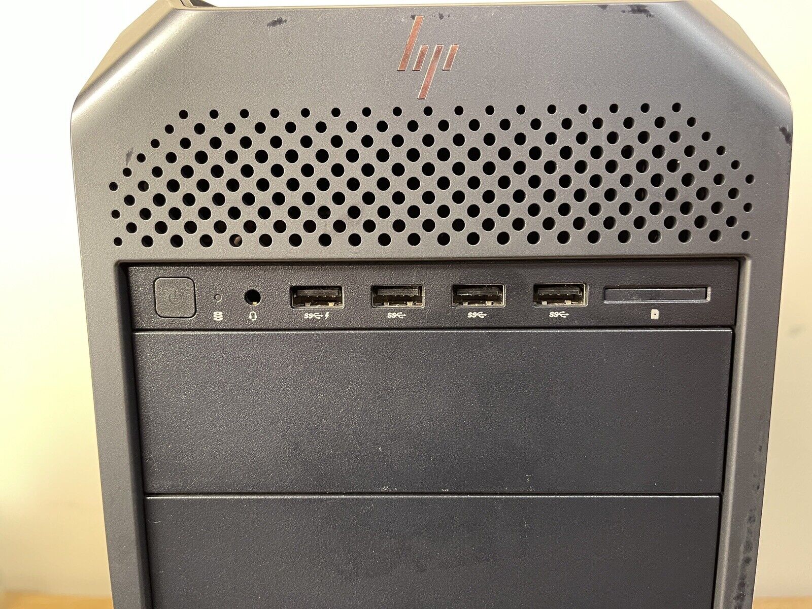 HP Z6 G4 4CA93UP ABA 32GB RAM 256GB SSD 2x Xeon Bronze 3106 1TB HDD Qu
