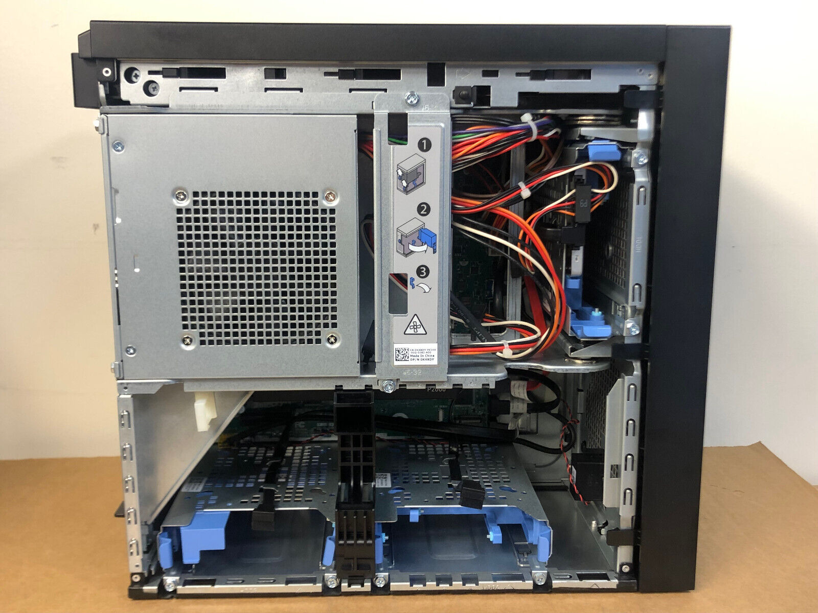 Dell Precision 3630 MT Xeon E-2124 3.3GHz 16GB RAM nVidia Dell Precision 3630 MT Xeon E-2124 3.3GHz 16GB RAM nVidia