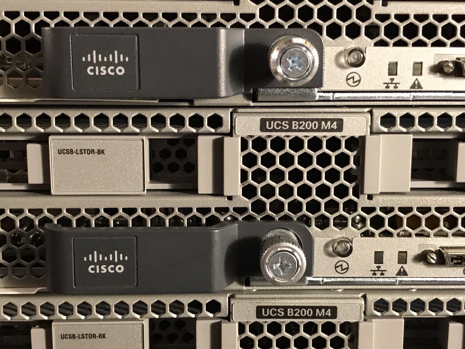 Lot of 8 Cisco B200 M4 16x E5-2660V3 2048GB Blade Server VIC1240 UCS-MR-1X162RU