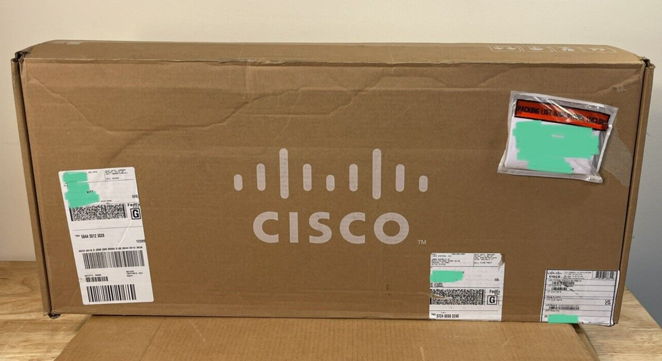 Cisco UCSB-B200-M5 UCS B200 M5 Blade Server Manufacturer Refurbished Barebone.