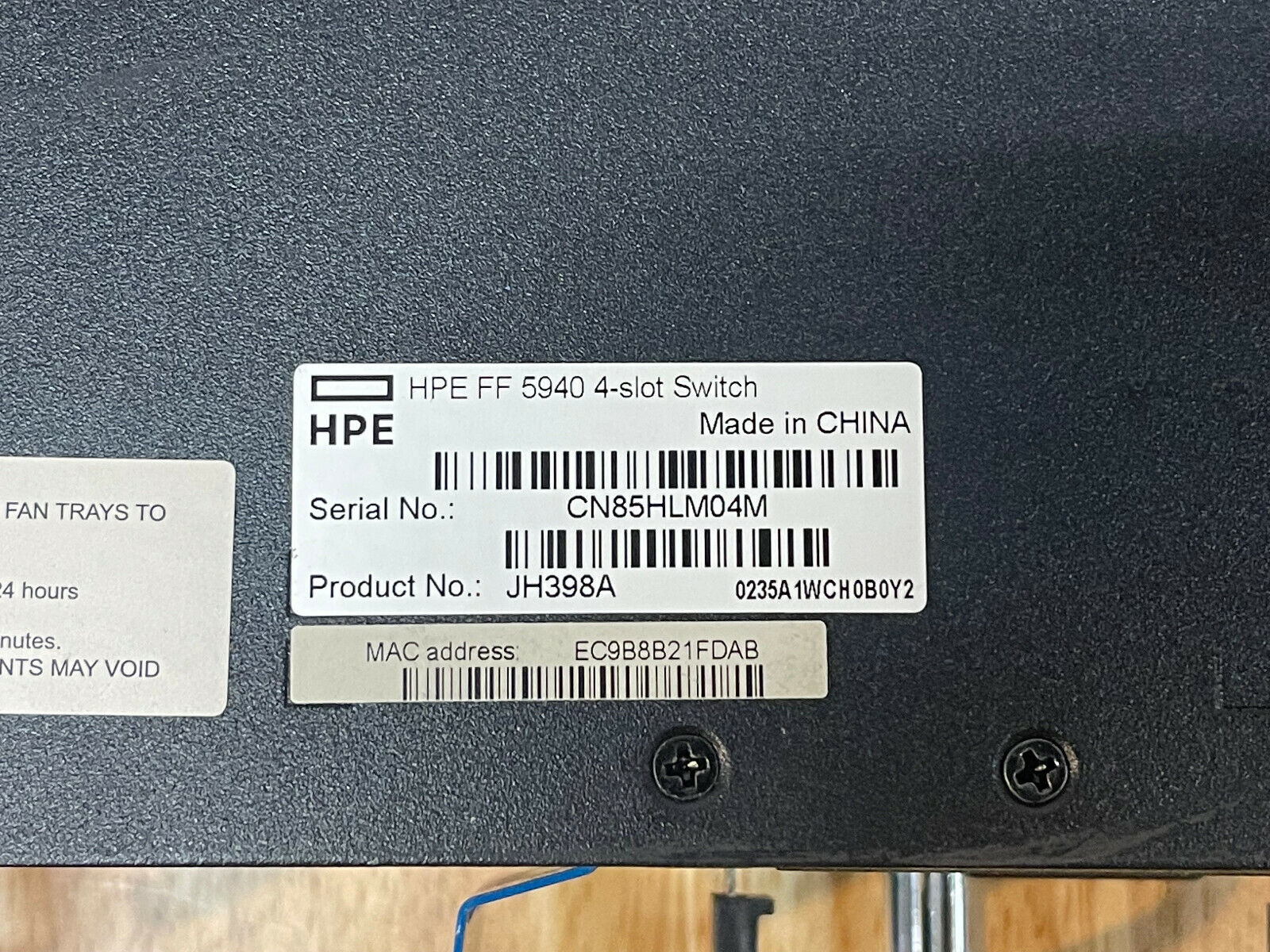 HPE JH398A FlexFabric 5940 4-slot Switch Chassis 4x PSU 2x Fan up to 32x40GbE 96x1/10GE.