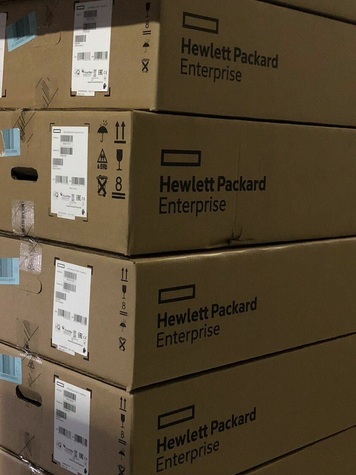HPE Proliant DL325 Gen10 Plus v2 AMD EPYC 7543 2.8GHz 32-core 32GB 8SFF Server P408i-a 10GbE.