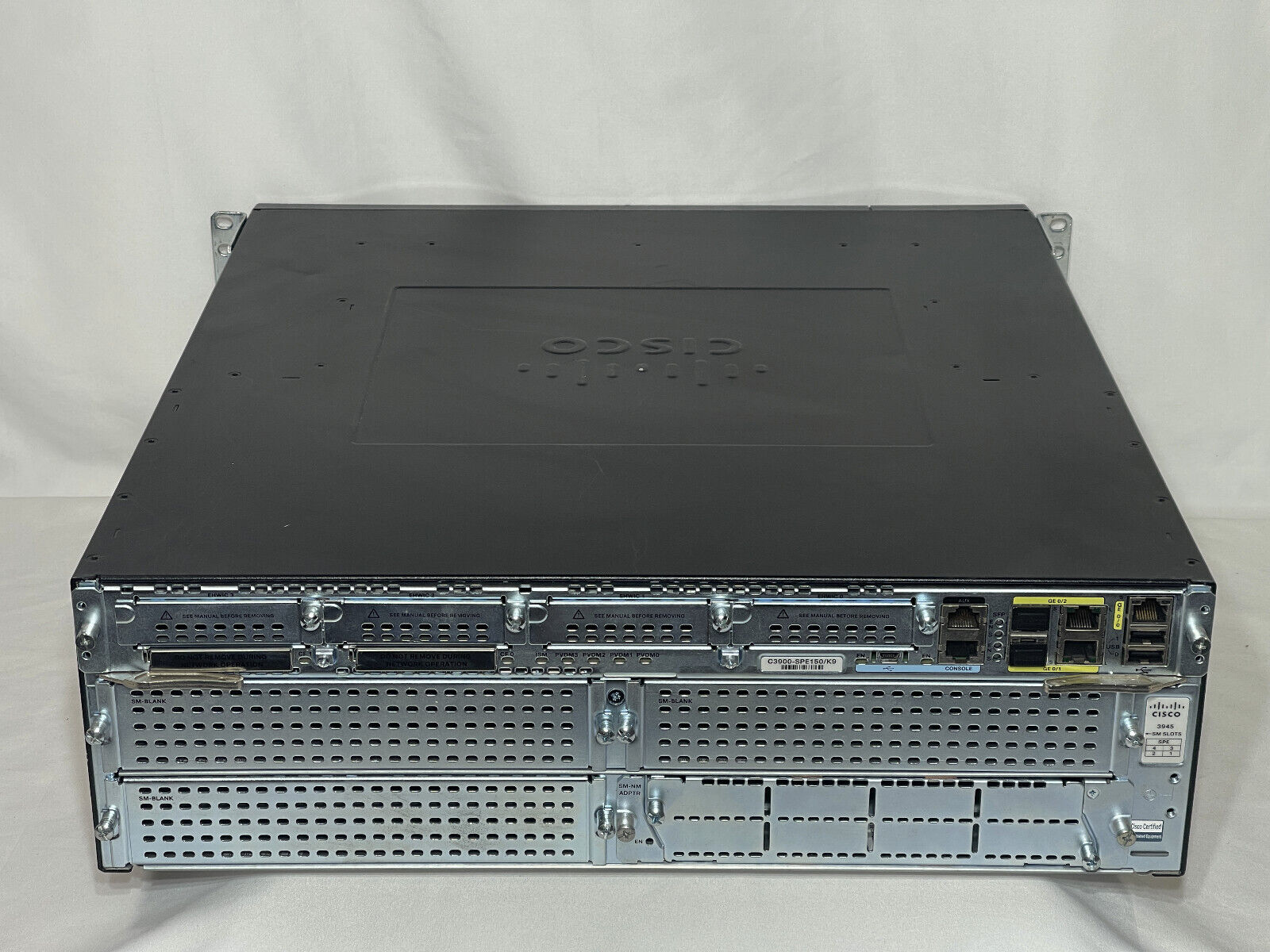 Cisco ISR 3945 Router 3x 1GbE 2x PSU SPE150 1GB RAM 256MB CF Cisco ISR 3945 Router 3x 1GbE 2x PSU SPE150 1GB RAM 256MB CF