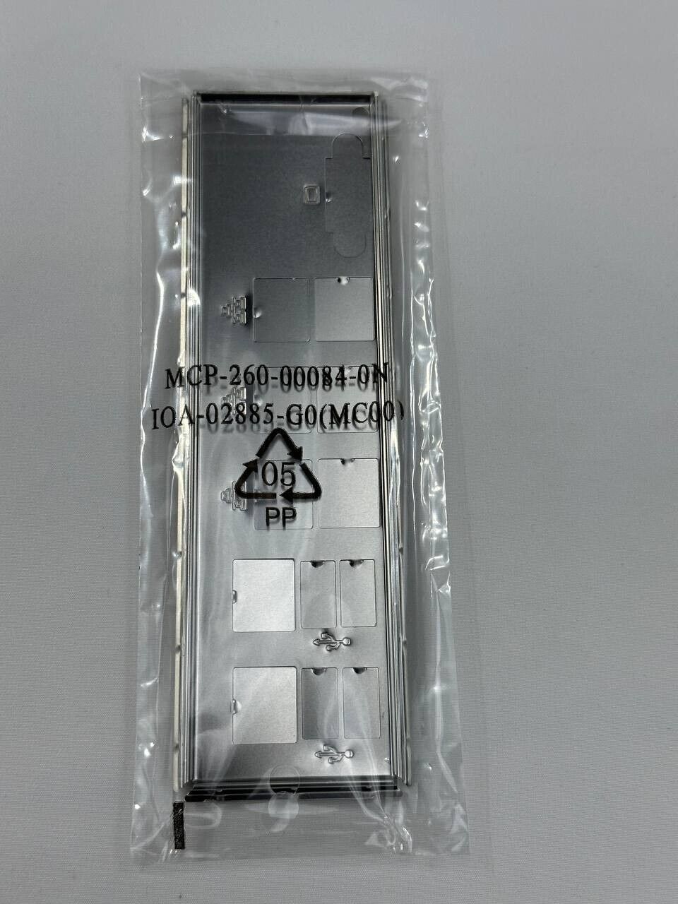 SuperMicro Standard I/O Shield Bracket with EMI Gasket for 2U+ Chassis