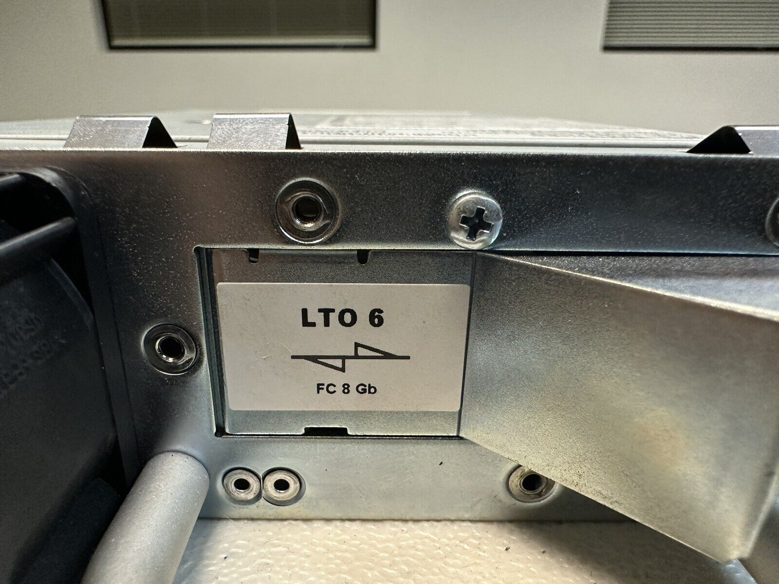 IBM 38L6569 LTO-6 LTO6 FC 8Gb Half Height Drive for TS3200 IBM 38L6569 LTO-6 LTO6 FC 8Gb Half Height Drive for TS3200