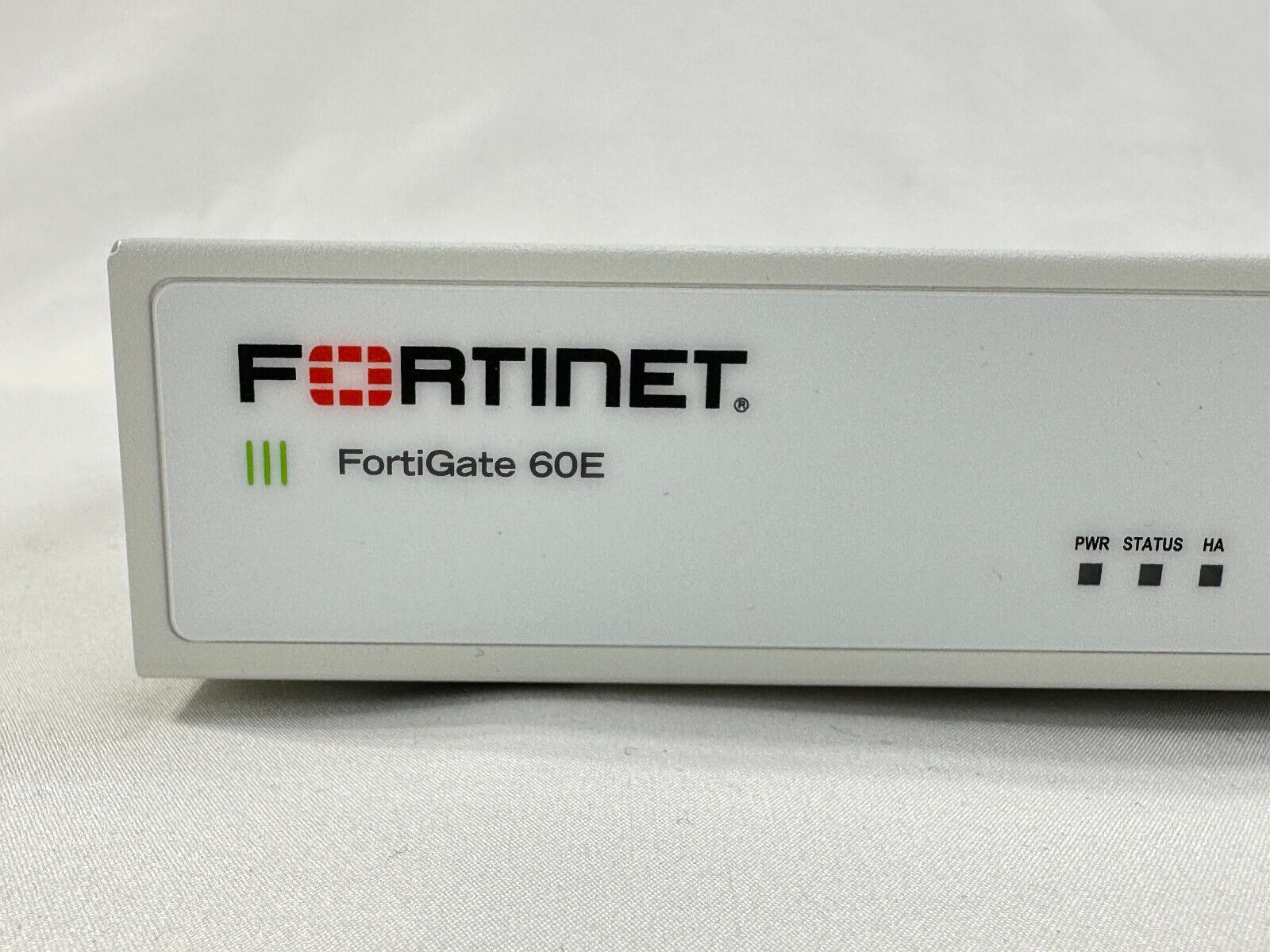 Fortinet FortiGate 9NA0362324 60E Next Generation Security Firewall 10x GE RJ45 WAN DMZ PSU.