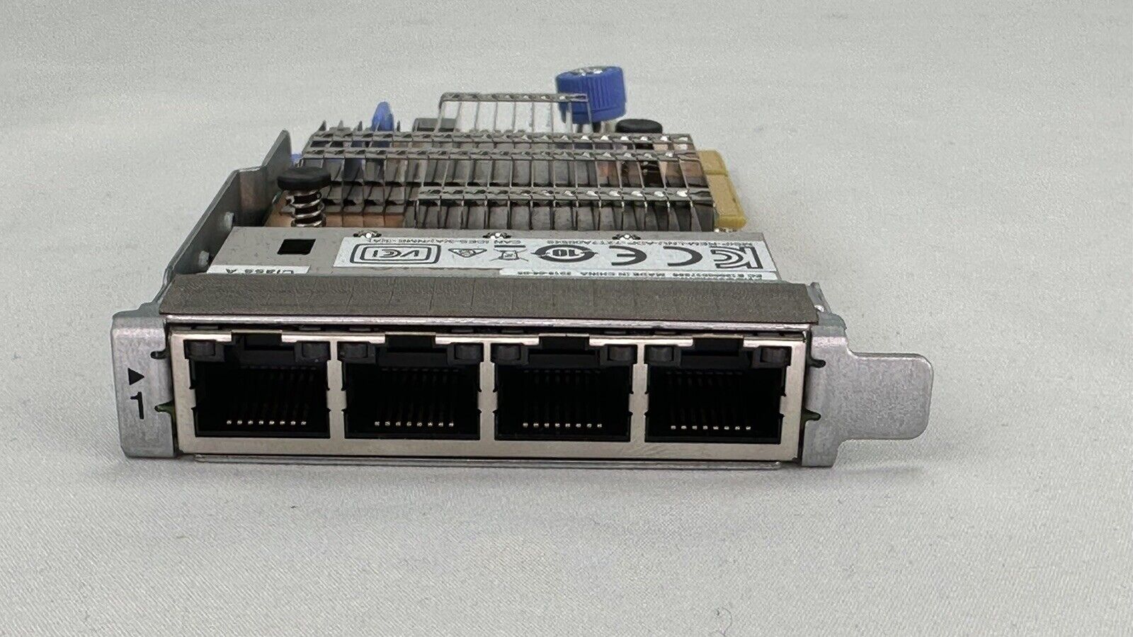 Lenovo 7ZT7A00549 ThinkSystem X722 LOM Network Adapter LAN-on-motherboard 10Gb Ethernet 10G