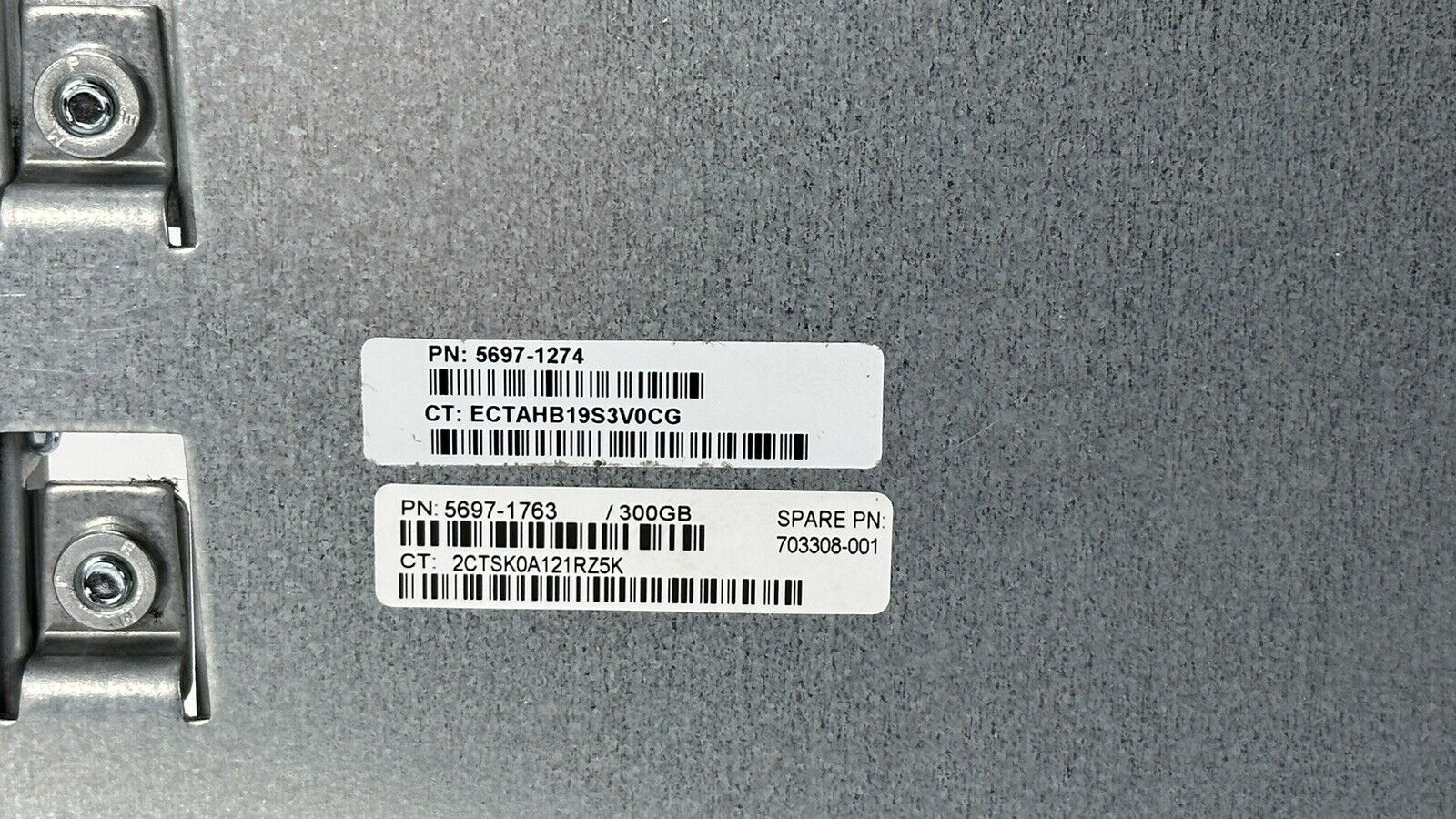 HPE 3PAR Storeserv 10000 4x 300GB 15K SFF 2.5 SAS 6G Drive Magazine 520 Format